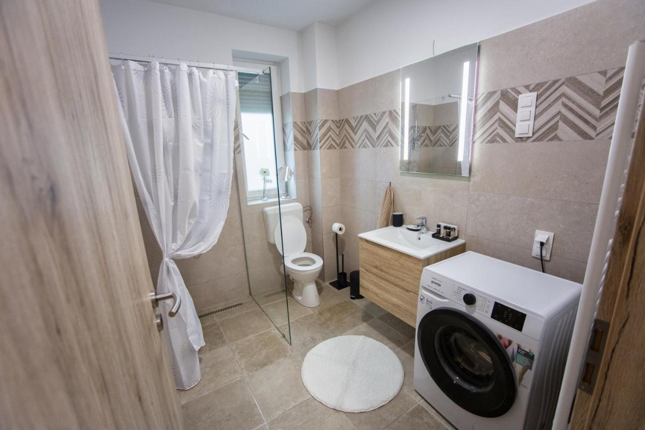 Forest Luxory Ii. Apartman Sárvár Zewnętrze zdjęcie